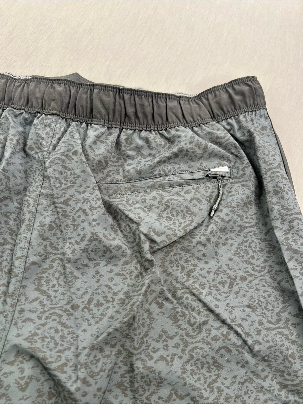 7 DIAMONDS CORE ACTIVE ATHLETIC SHORTS